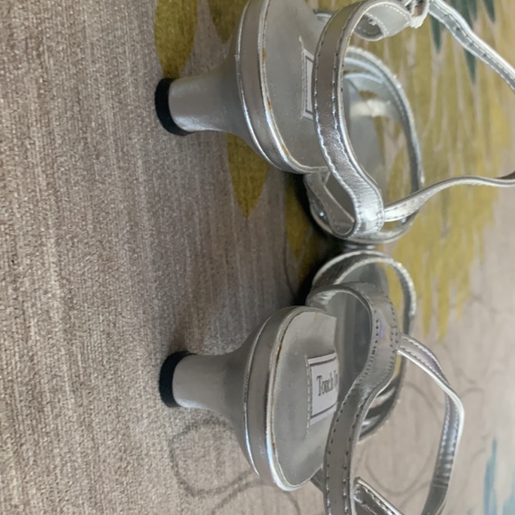 Touch Ups Sandals by Benjamin Walk - Picture 5 of 8